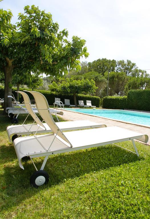 Le Vieux Platane Hotel Cairanne Exterior photo